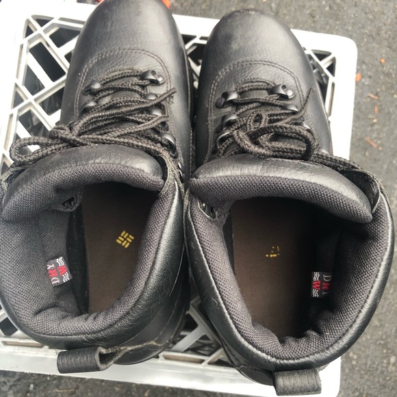 Red Wing ASTM F2413-05 M/I/75/C/75 EH  Black Leather Safety Toe Boots Size 8.5 main image 5